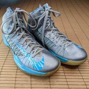 Nike Men's Hyperdunk 2012 524934-008 Basketball Shoes Wolf Gray Blue Size 8.5.